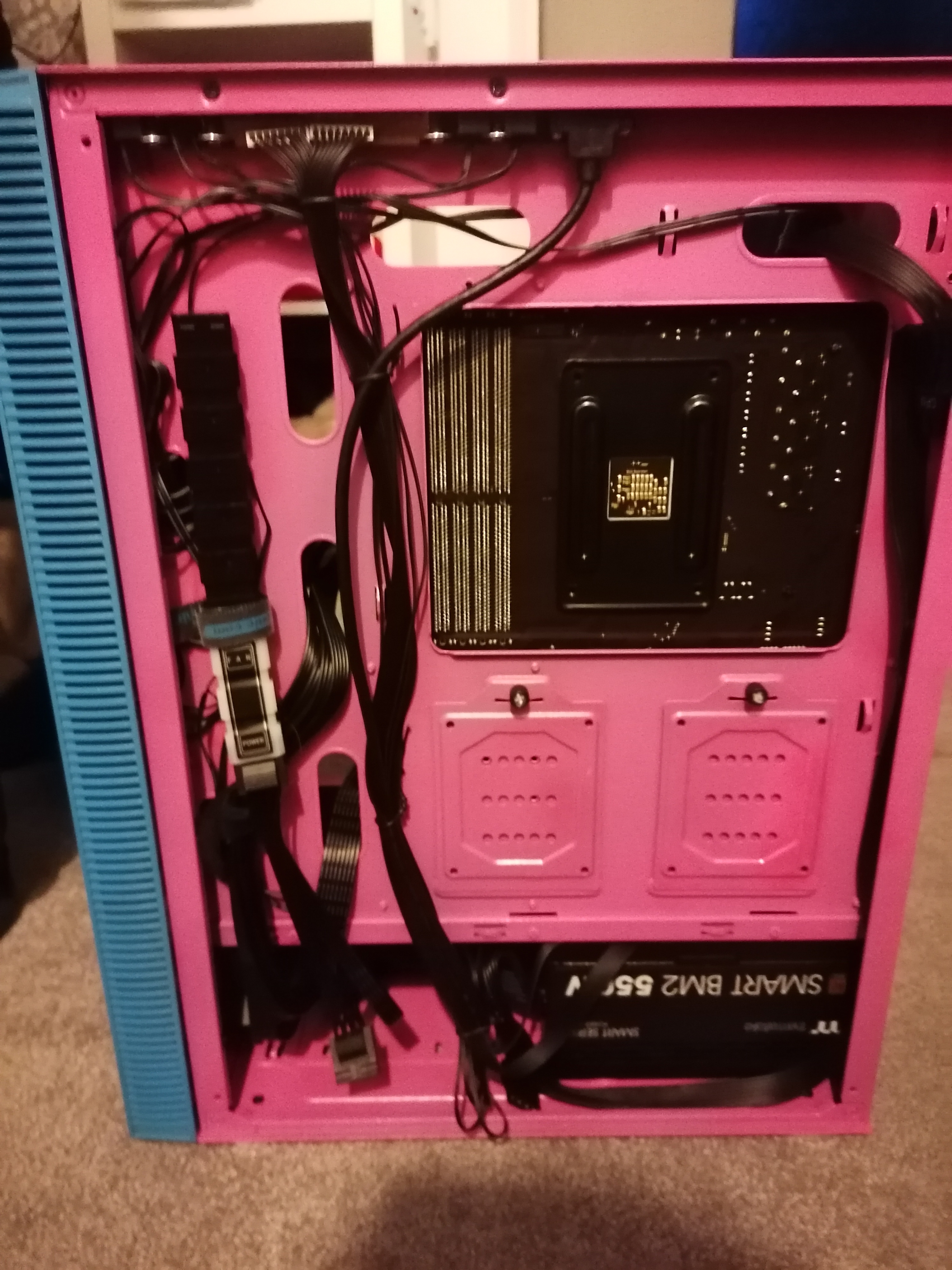 Back of the PC case that shows the fairly neat cable management. 